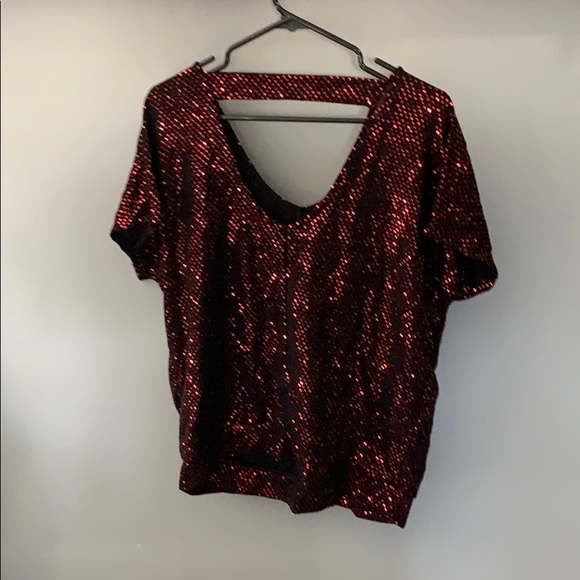 Top - Picture 3 of 3